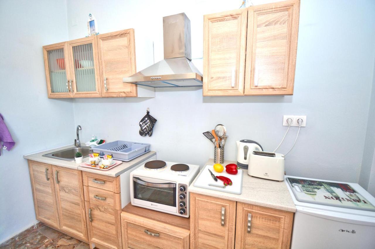 Mike'S Apartments Agios Gordios  Zewnętrze zdjęcie