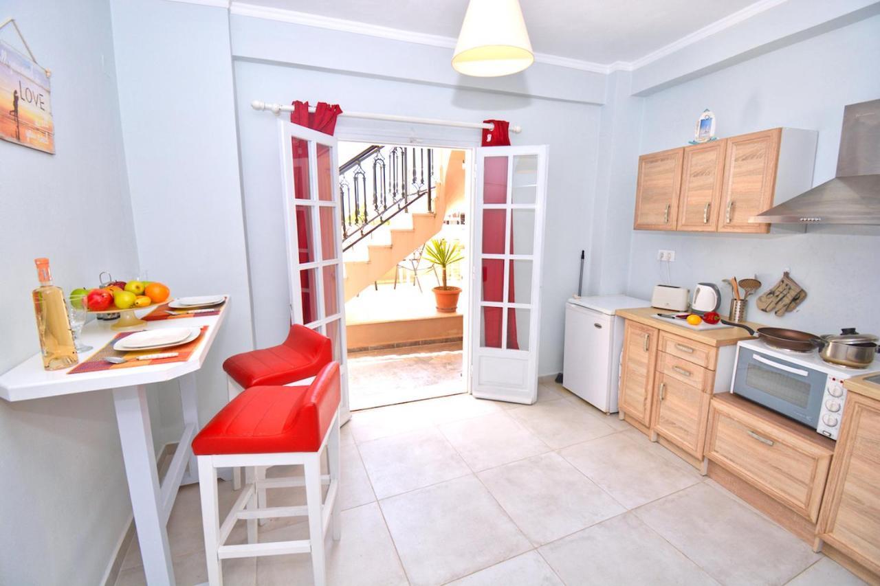 Mike'S Apartments Agios Gordios  Zewnętrze zdjęcie