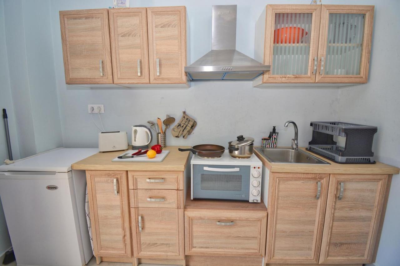 Mike'S Apartments Agios Gordios  Zewnętrze zdjęcie